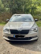 Skoda Superb 2.0 TSI DSG 4x4 SportLine Combi SportLine - Skoda Superb: Allradantrieb, Dsg
