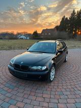 BMW 320i 2,2L TÜV NEU - BMW 320 aus 2003: Kombi