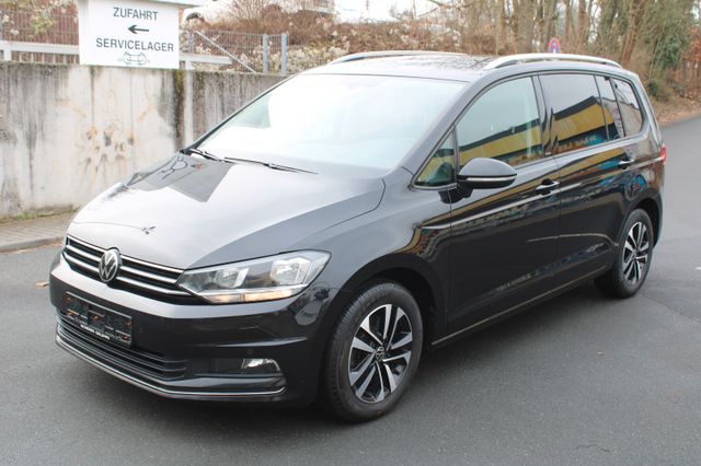 Volkswagen Touran United Start-Stopp Navi AHK 1.Hand PDC