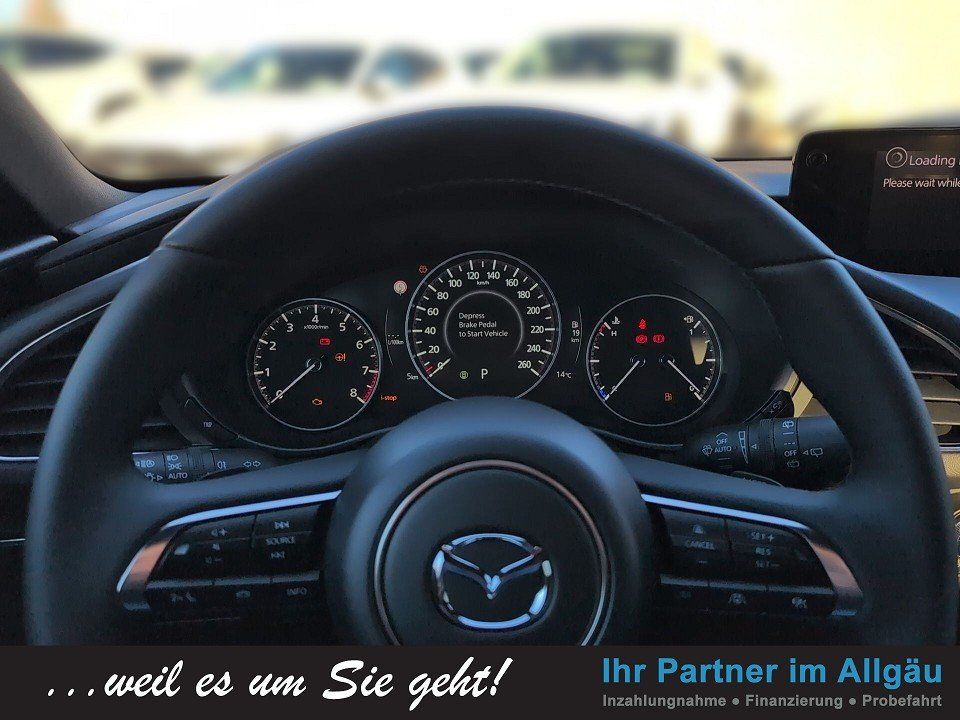 Fahrzeugabbildung Mazda 3 2.0L eSKY-X AT TAKUMI 360+BOSE+HUD+MATRIX+NAV+