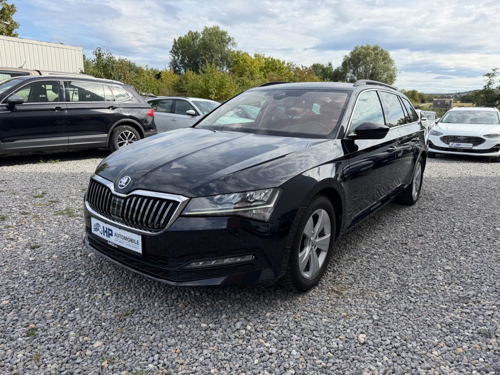 Skoda Superb Combi 2.0 TDI DSG Ambition/1.Hand/LED