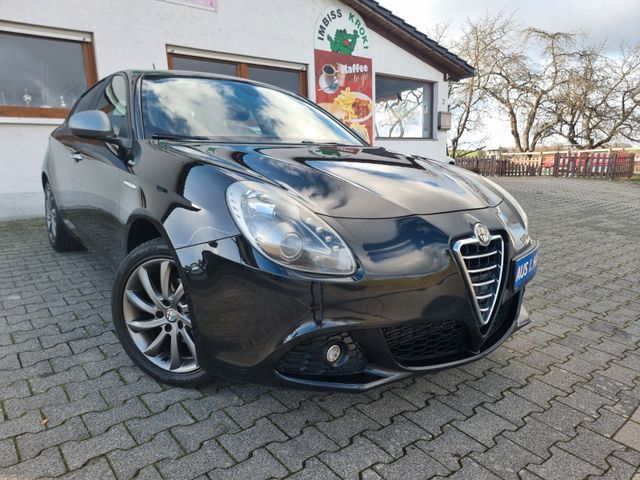 Alfa Romeo Giulietta Veloce  1,4 Turbo ,77 kW, 1 HAND