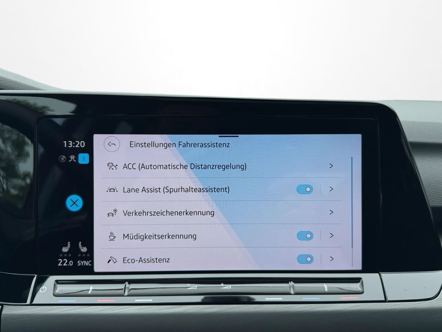 Golf VIII 1.5 TSI STYLE *PANO*NAVI*HUD*KEYLESS*