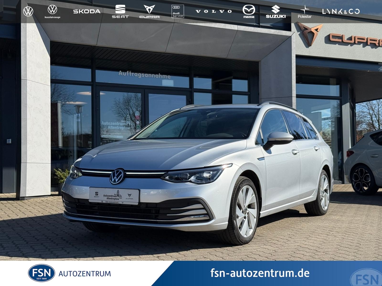 Volkswagen Golf VIII Variant Style 2.0 TDI DSG STH PDC ACC