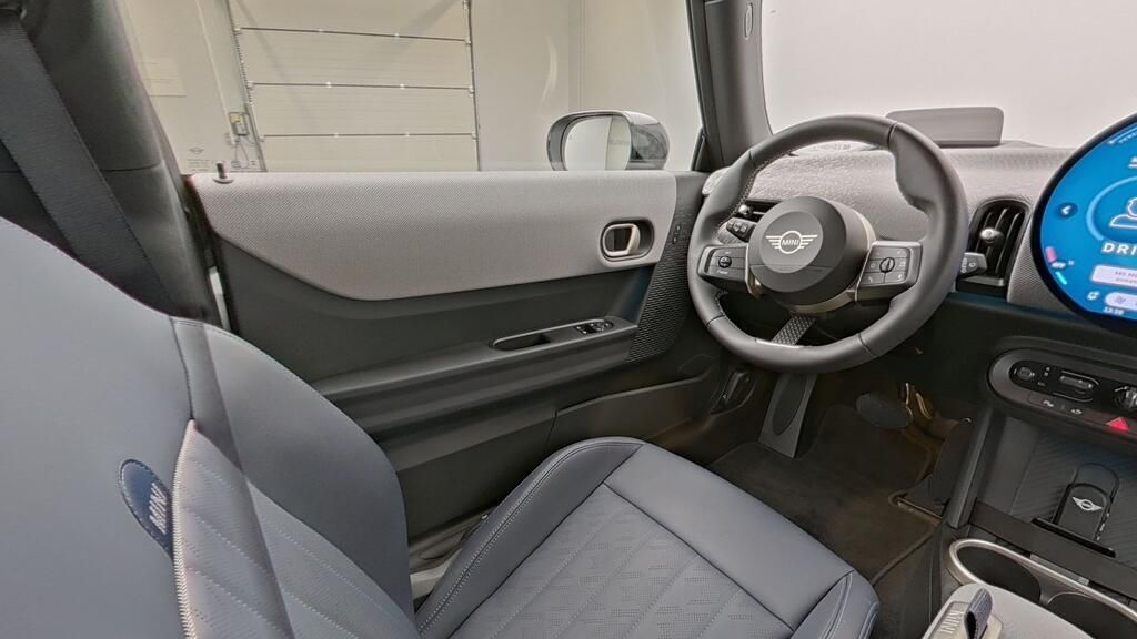 MINI Cooper C - Bild 11