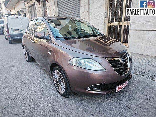 Lancia Ypsilon