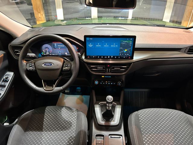 Ford Kuga Titanium 1,5 NEUES MODELL