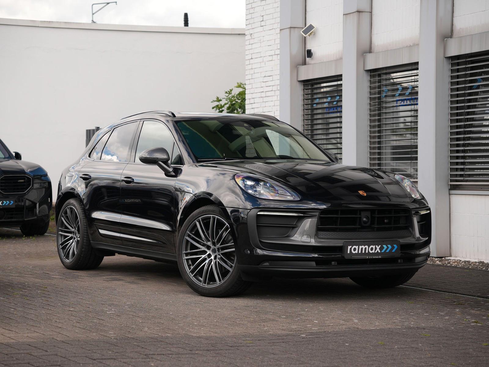 Porsche Macan T ACC-LUFTF.-PANO-SPORTABGAS.-21TURBO-VOLL