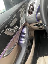 Mercedes-Benz EQC 400 4MATIC - - Mercedes-Benz EQC mit Panoramadach