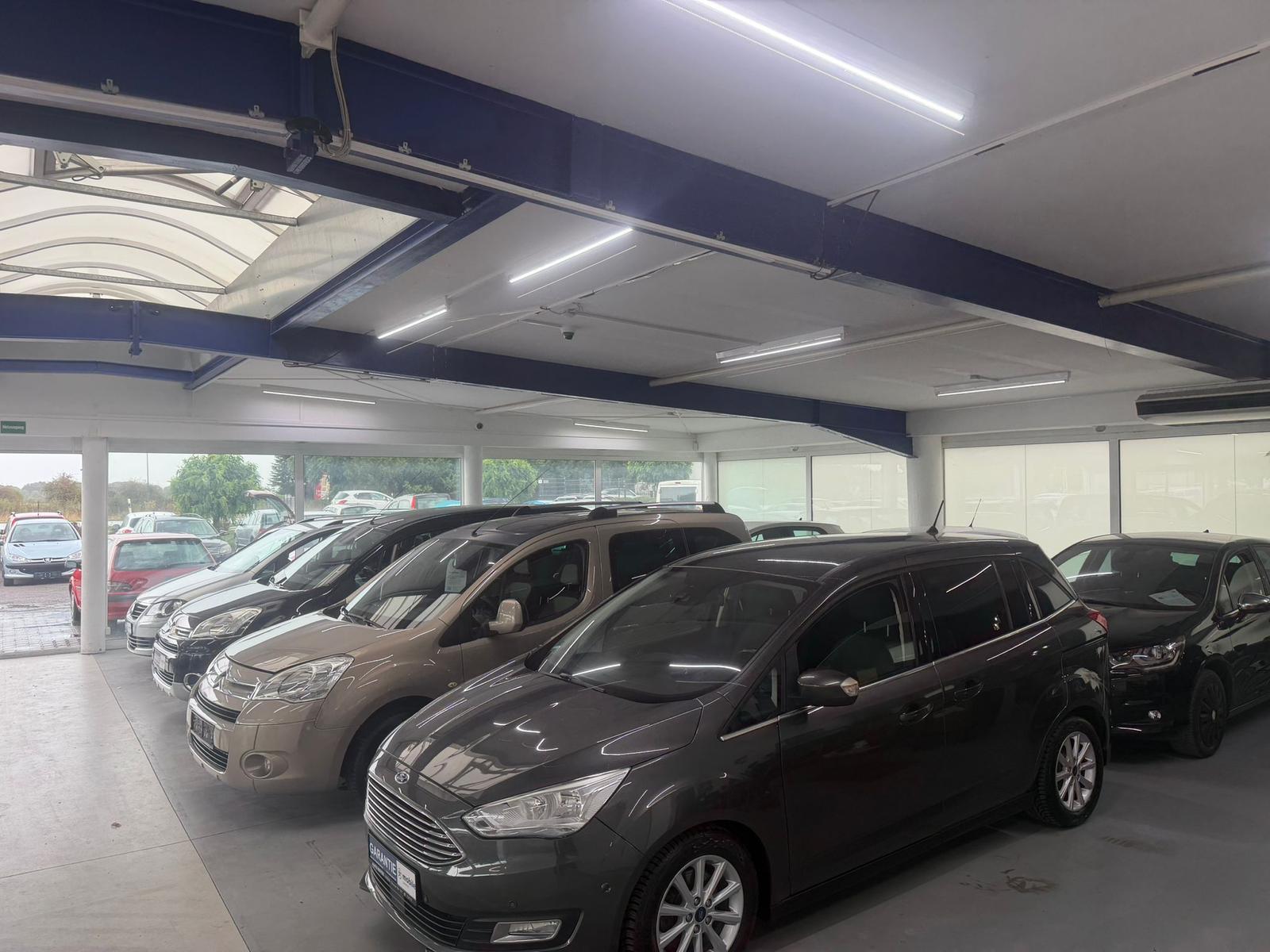 showroom-image-main