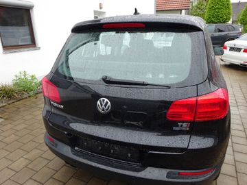 Volkswagen Tiguan - 6