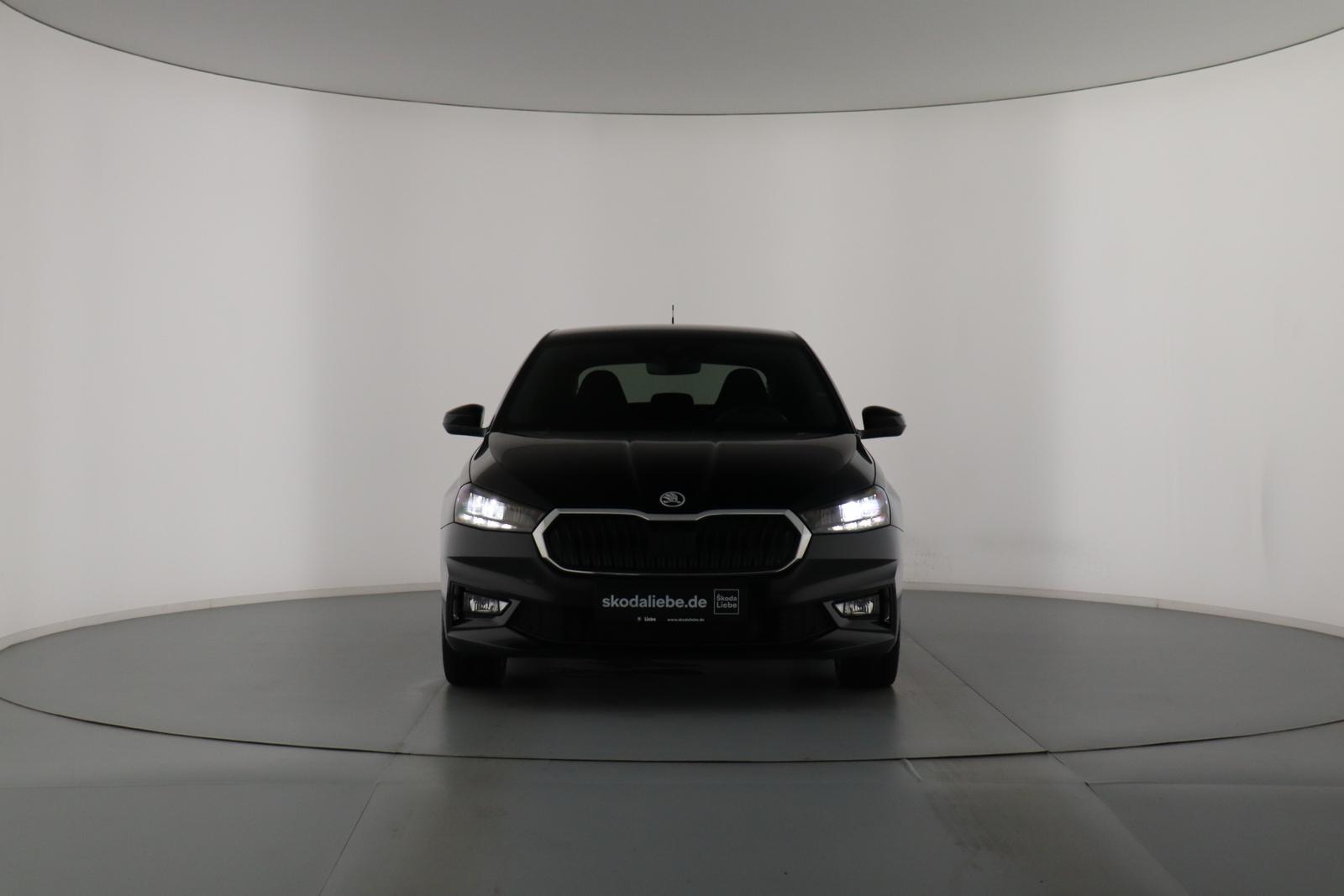 Skoda FABIA STYLE 1.5TSI DSG 1.HD+SCHECKHEFT BEI SKODA
