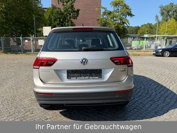 Volkswagen Tiguan - 5