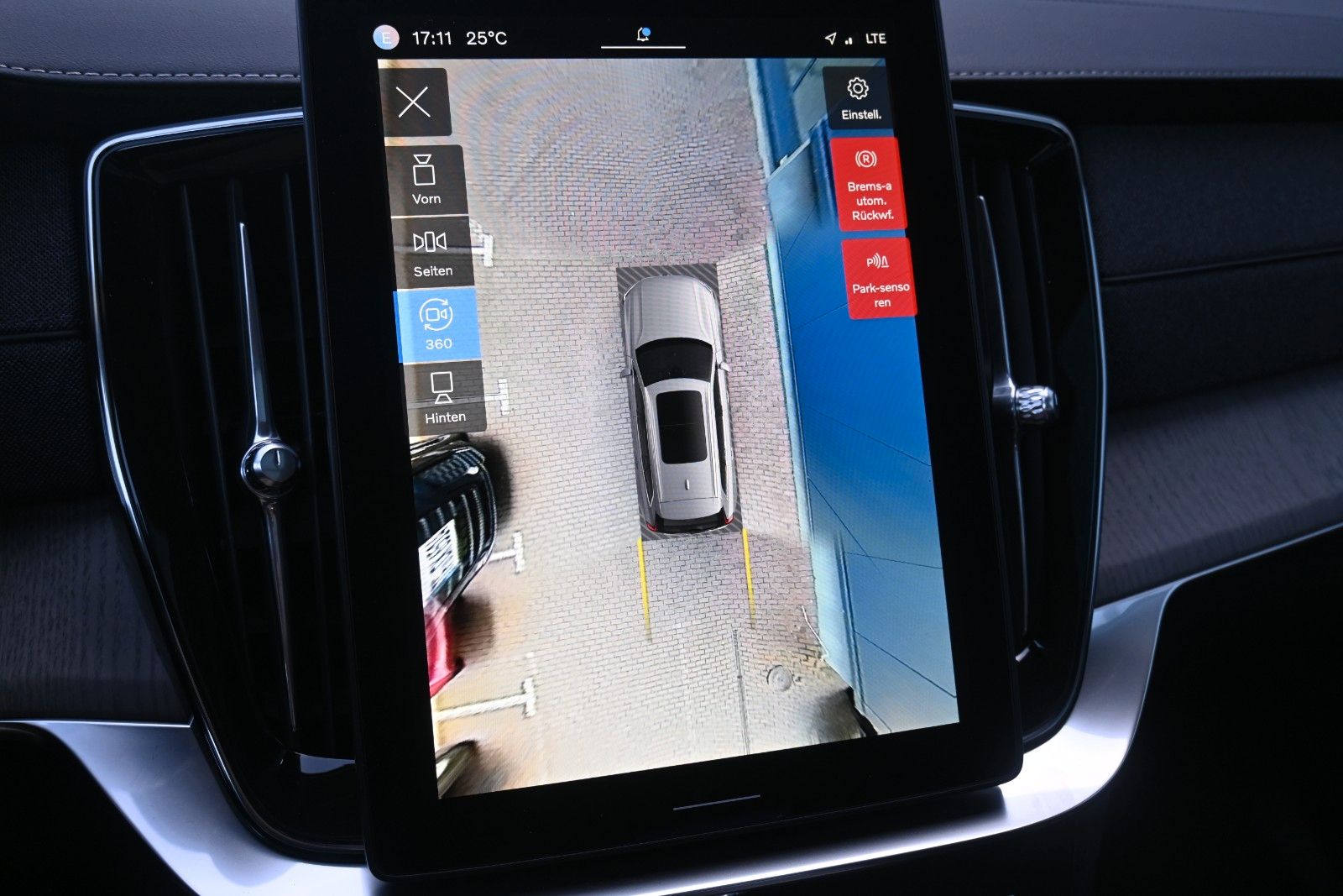 Fahrzeugabbildung Volvo XC90 Ultra Bright T8 AWD Recharge*LUFT*PANO*STHZ