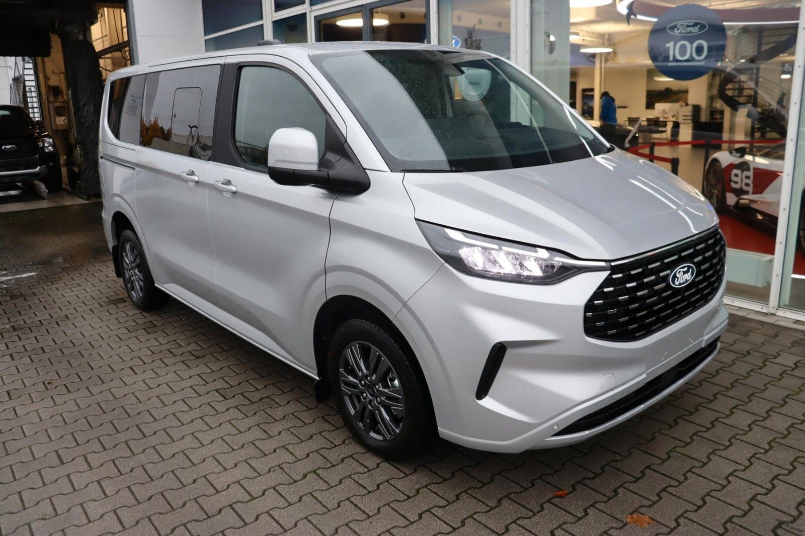 Ford Tourneo Custom Titanium 320/L1-kurz