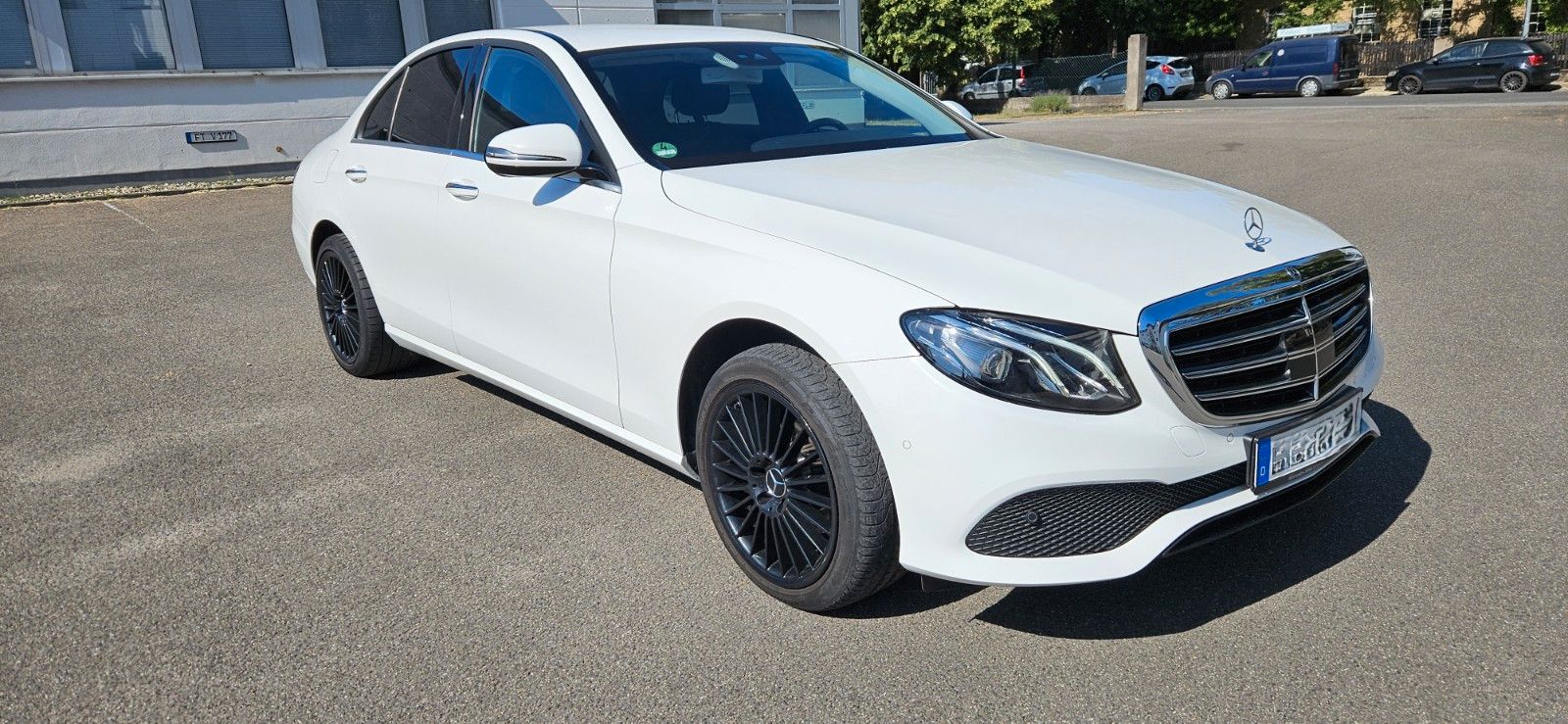 MERCEDES-BENZ E 200 d Autom. - 9G , AMG Felgen 