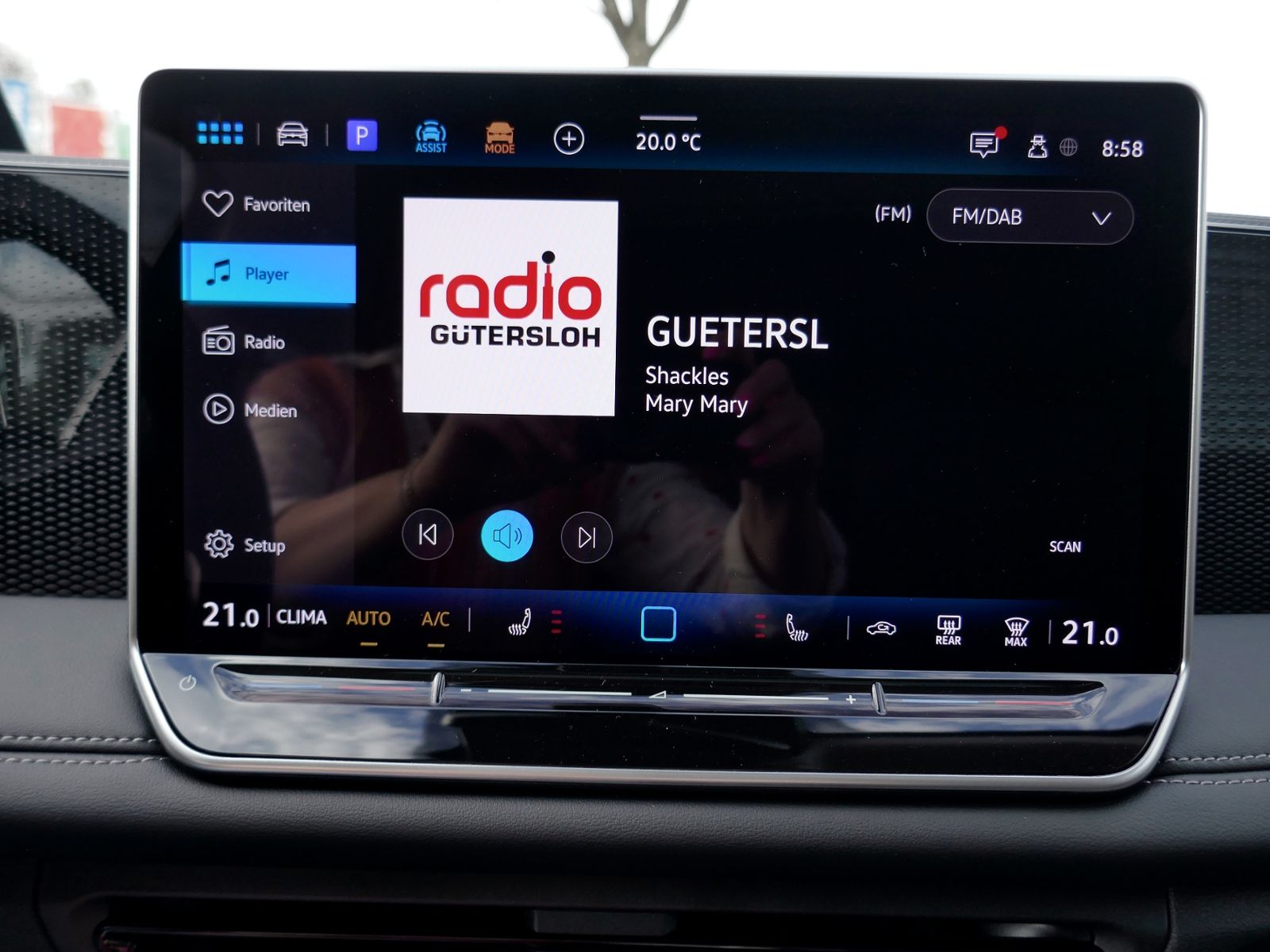 Fahrzeugabbildung Volkswagen Tiguan Life 1.5 eTSI DSG | LED AHK RFK ACC