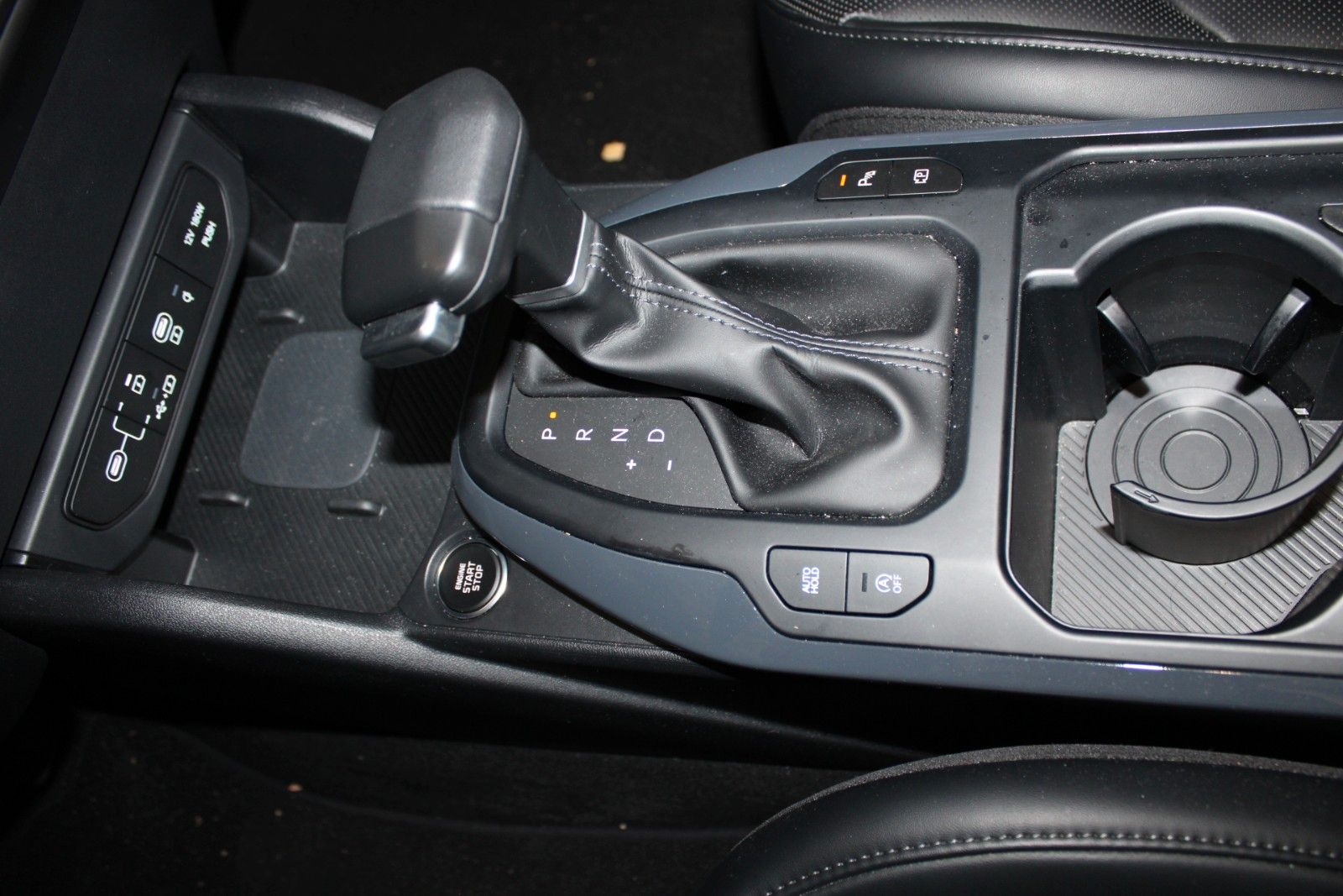 Fahrzeugabbildung Kia K4 1.6 T-GDI Sportswagon Spirit SOUND-PAKET 360°
