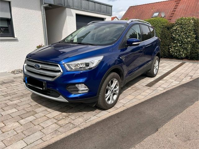 Ford Kuga 1,5 EcoBoost 4x2 110kW Titanium Titanium