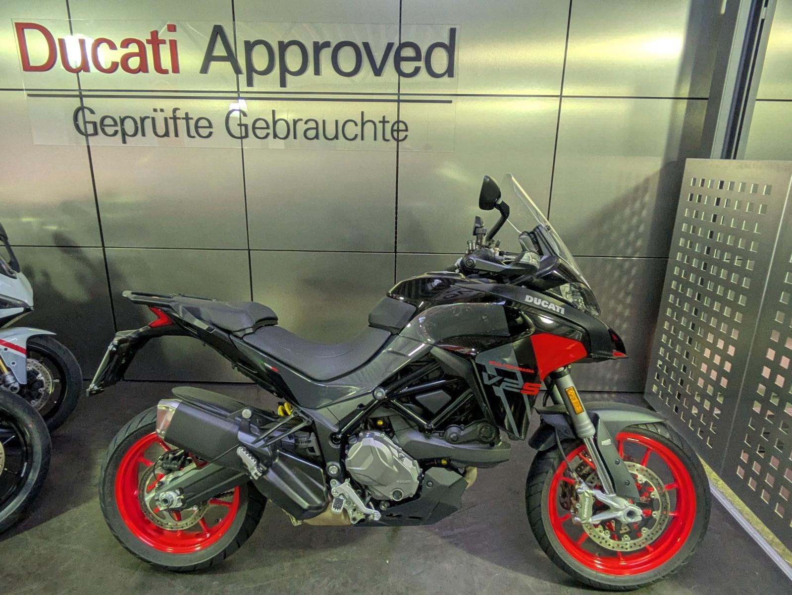 Ducati Multistrada V2S