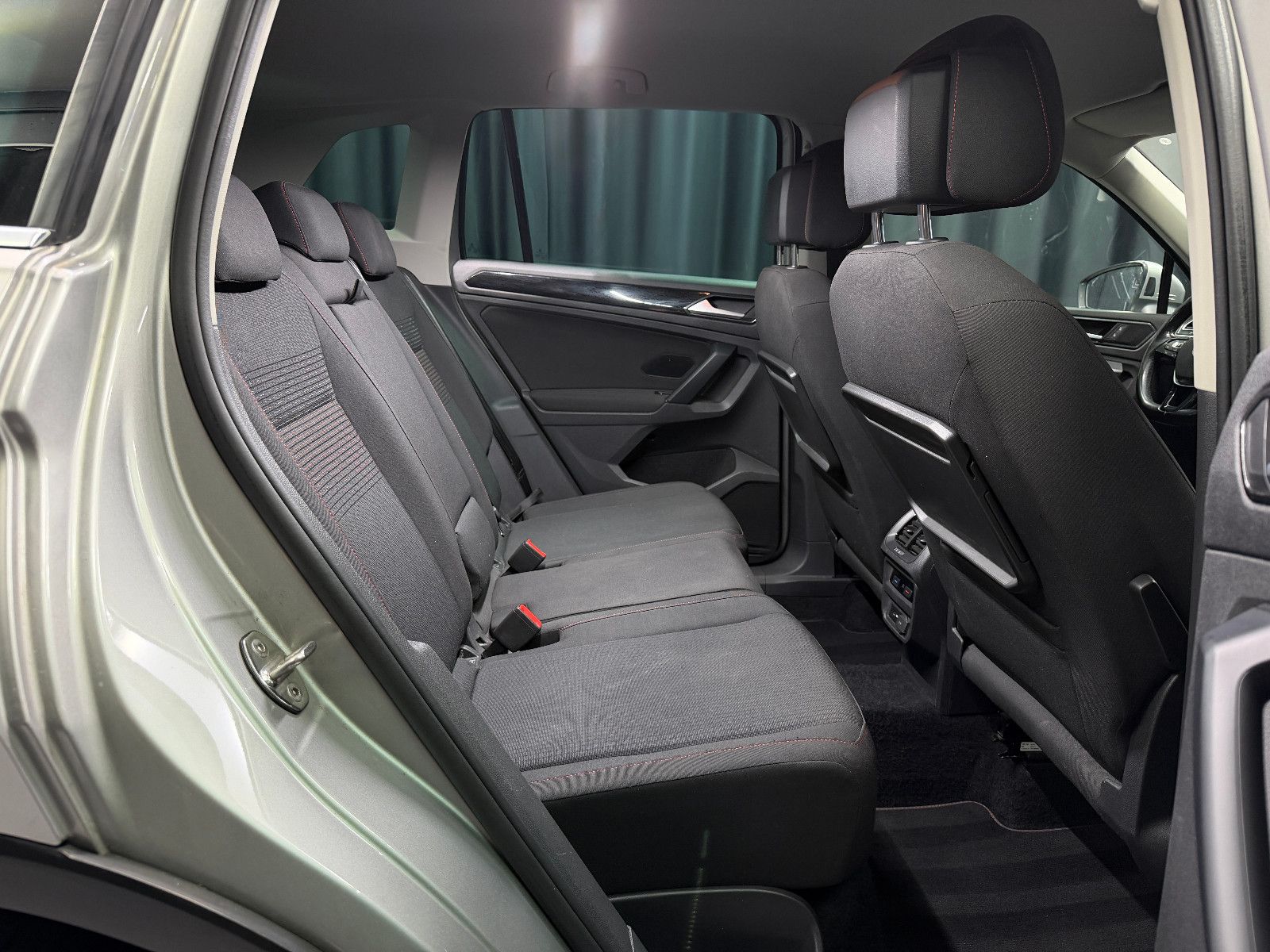 Fahrzeugabbildung Volkswagen Tiguan Sound |AUTOMATIK|DSG|PDC