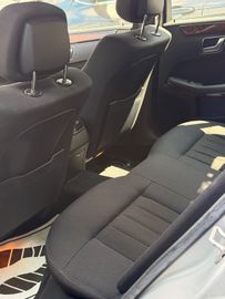 Mercedes E 200 - 9