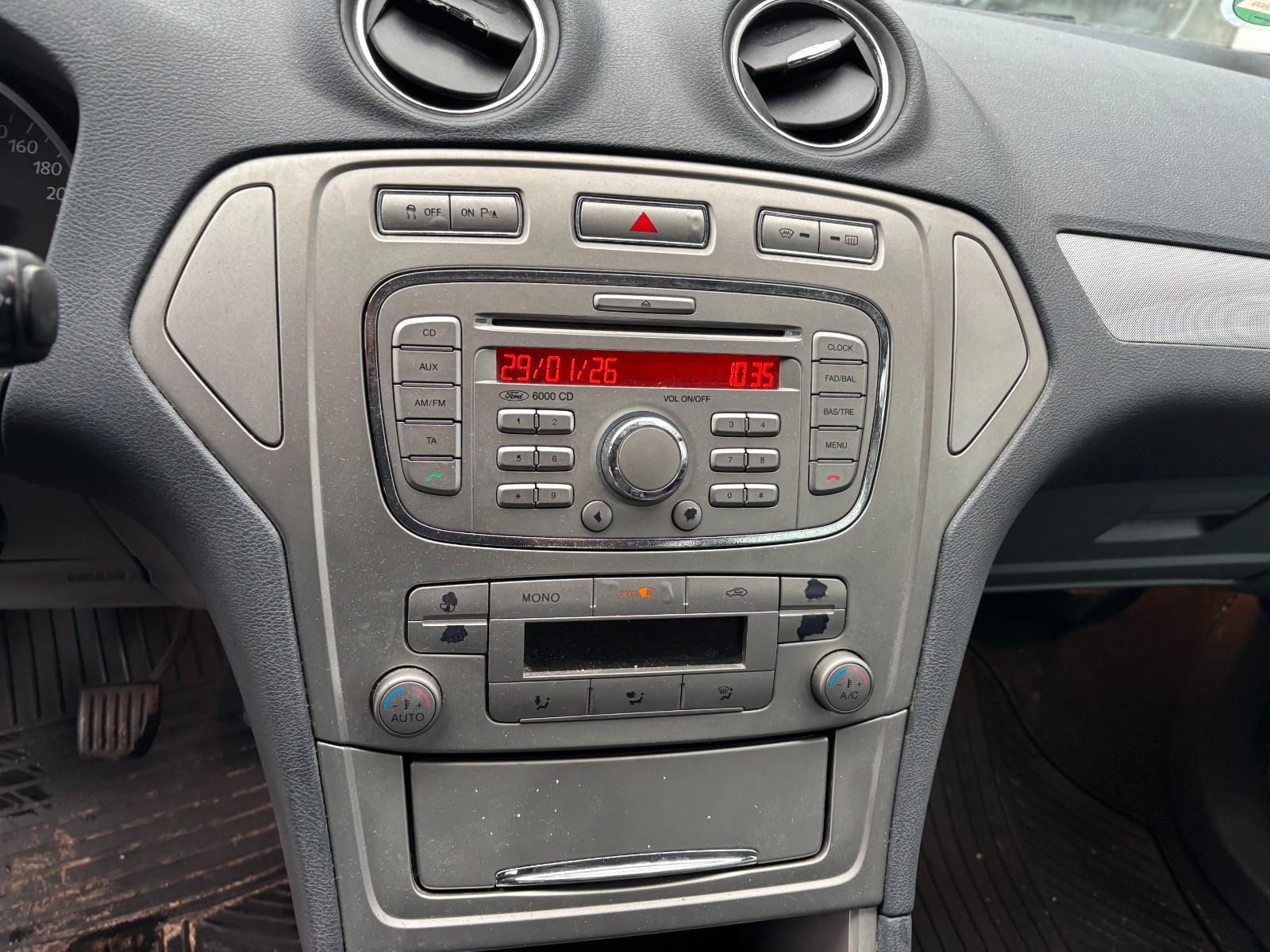 Ford Mondeo 2007 — photo 17