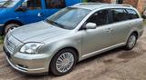 Toyota Avensis Kombi 2.0 Executive - Toyota Avensis aus 2003: Kombi