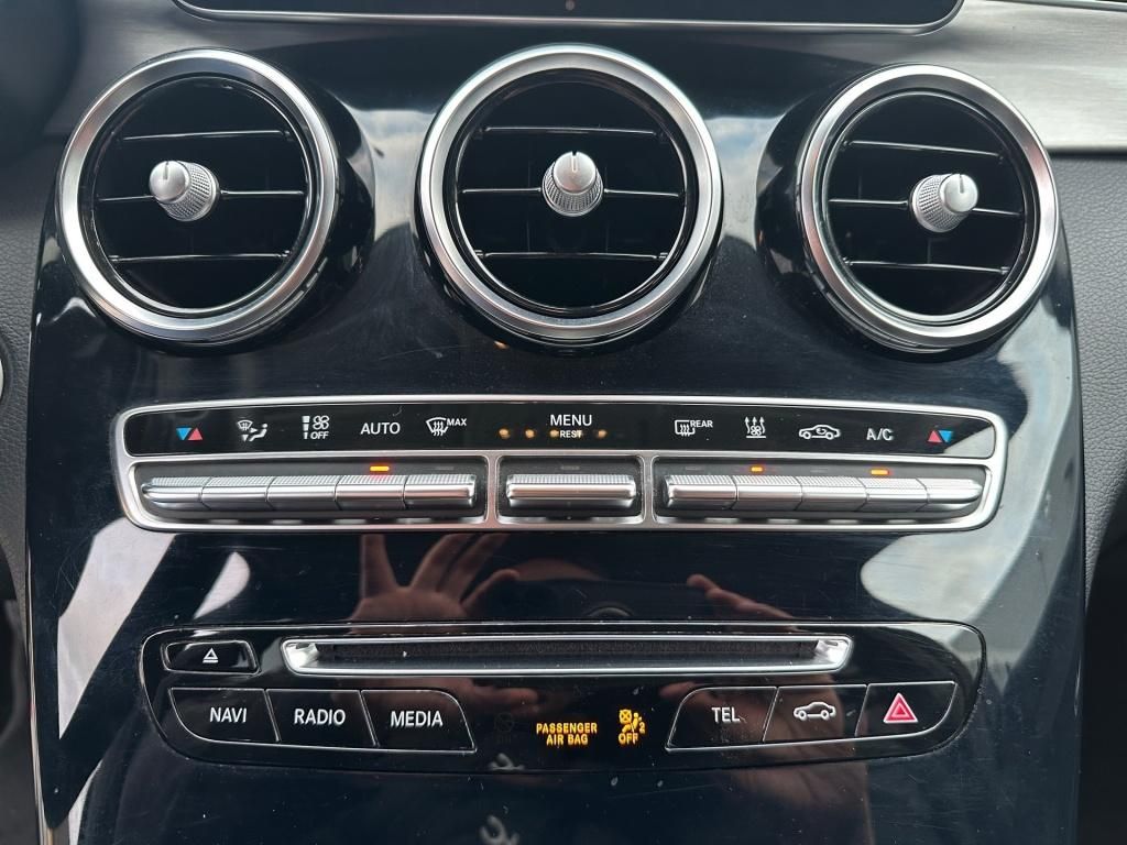 Fahrzeugabbildung Mercedes-Benz C 220 dT Avantg. Totwi. SDHZ LED SHZ KeyLess KAM