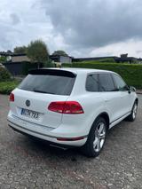 Volkswagen Touareg 3.0 V6 TDI R-Line 20Zoll Luftfahrwerk - Volkswagen Touareg in Bielefeld