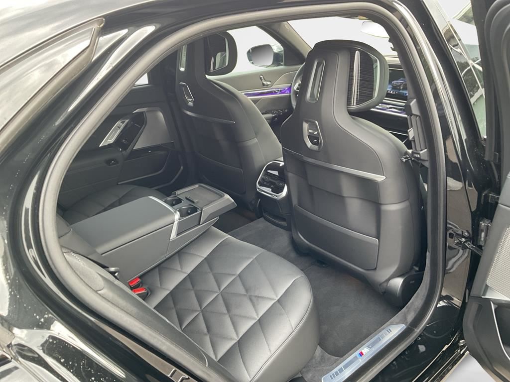 BMW 740 - Bild 16