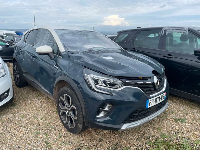 Renault Captur 1.3i TCe 130 Intens / FR871