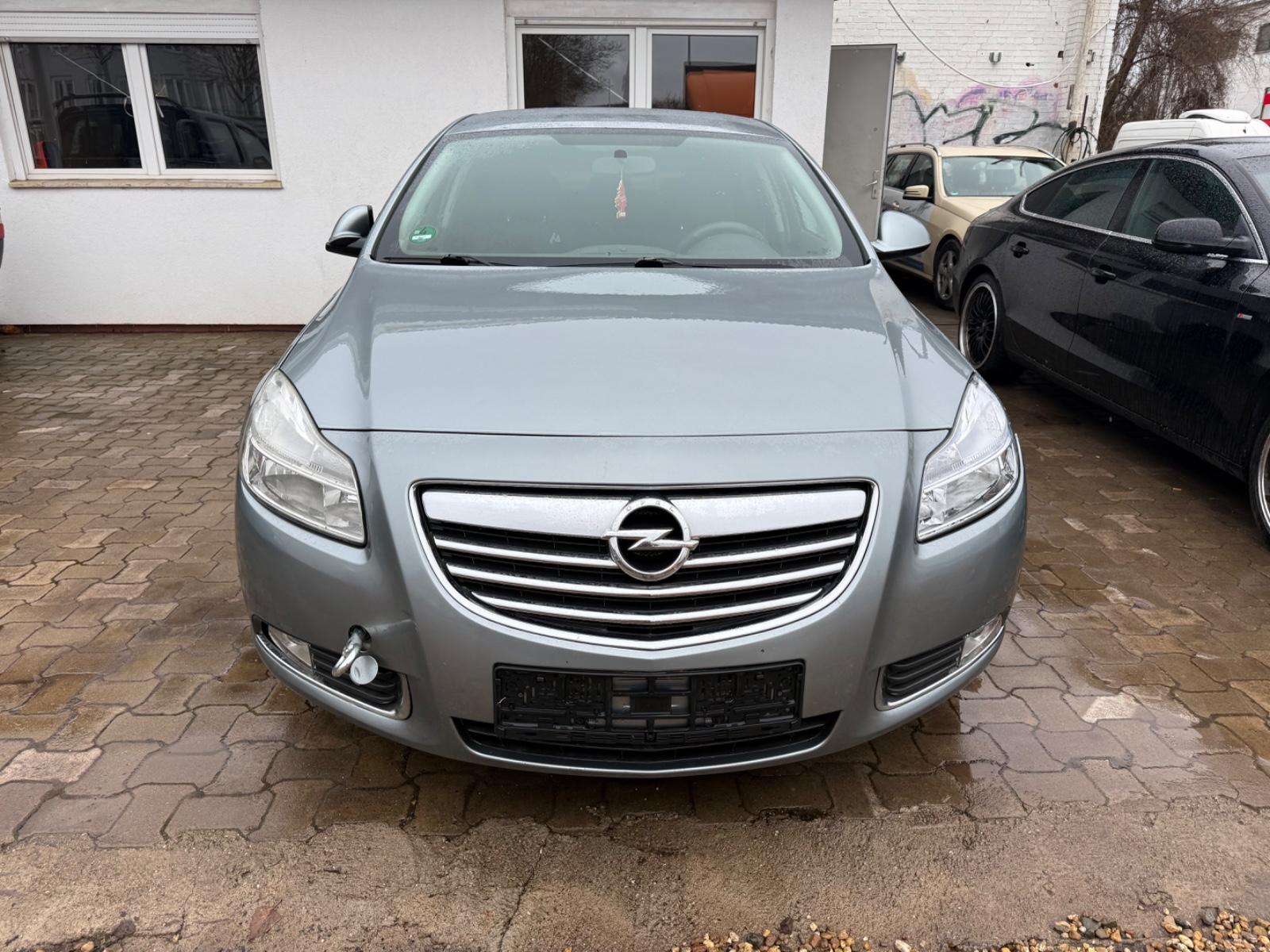 Opel Insignia A Lim. Selection