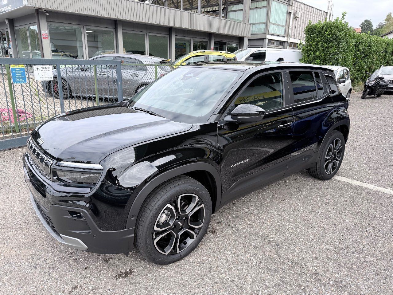 Other Jeep Avenger 1.2 turbo e-hybrid mhev Summit fwd imagem 3