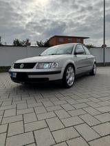 Volkswagen Passat 1.6  - gebrauchte VW Passat aus dem Jahr 2000