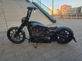 Harley-Davidson Breakout 
