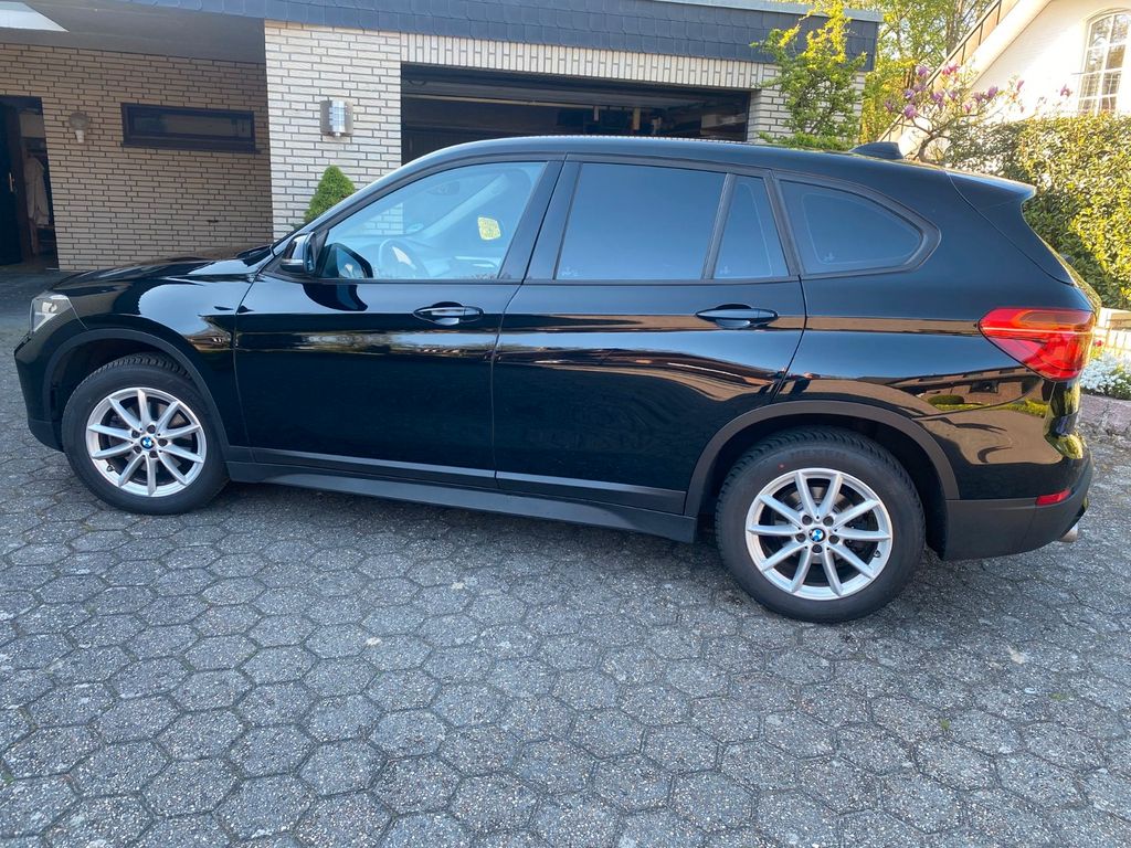 Image of BMW X1