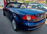 Volkswagen Eos 2.0 Turbo Leder/Navi/Xenon - Volkswagen Eos aus 2009 mit Benzin-Antrieb: Leder, Navigationssystem, Cabrio