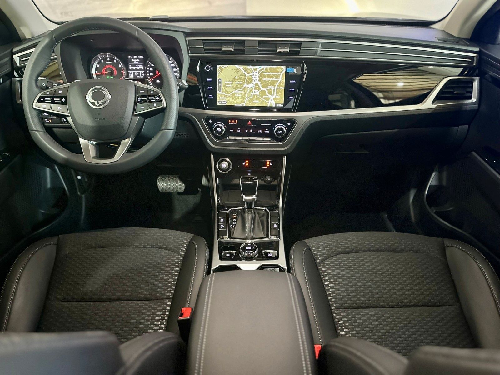 Fahrzeugabbildung Ssangyong Korando Blackline 1,5P*Automatik*ACC*Navi*