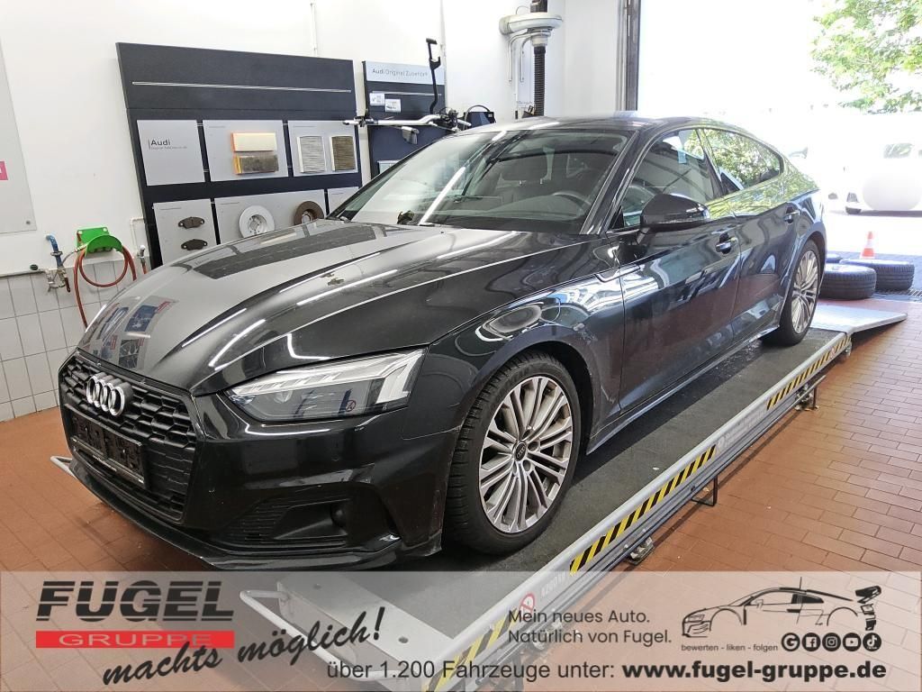 Audi A5 — hlavná fotografia