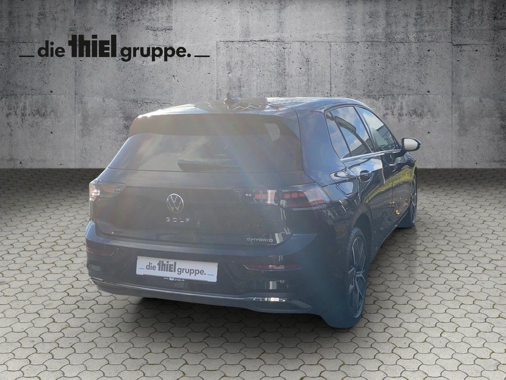 Volkswagen Golf - Bild 4