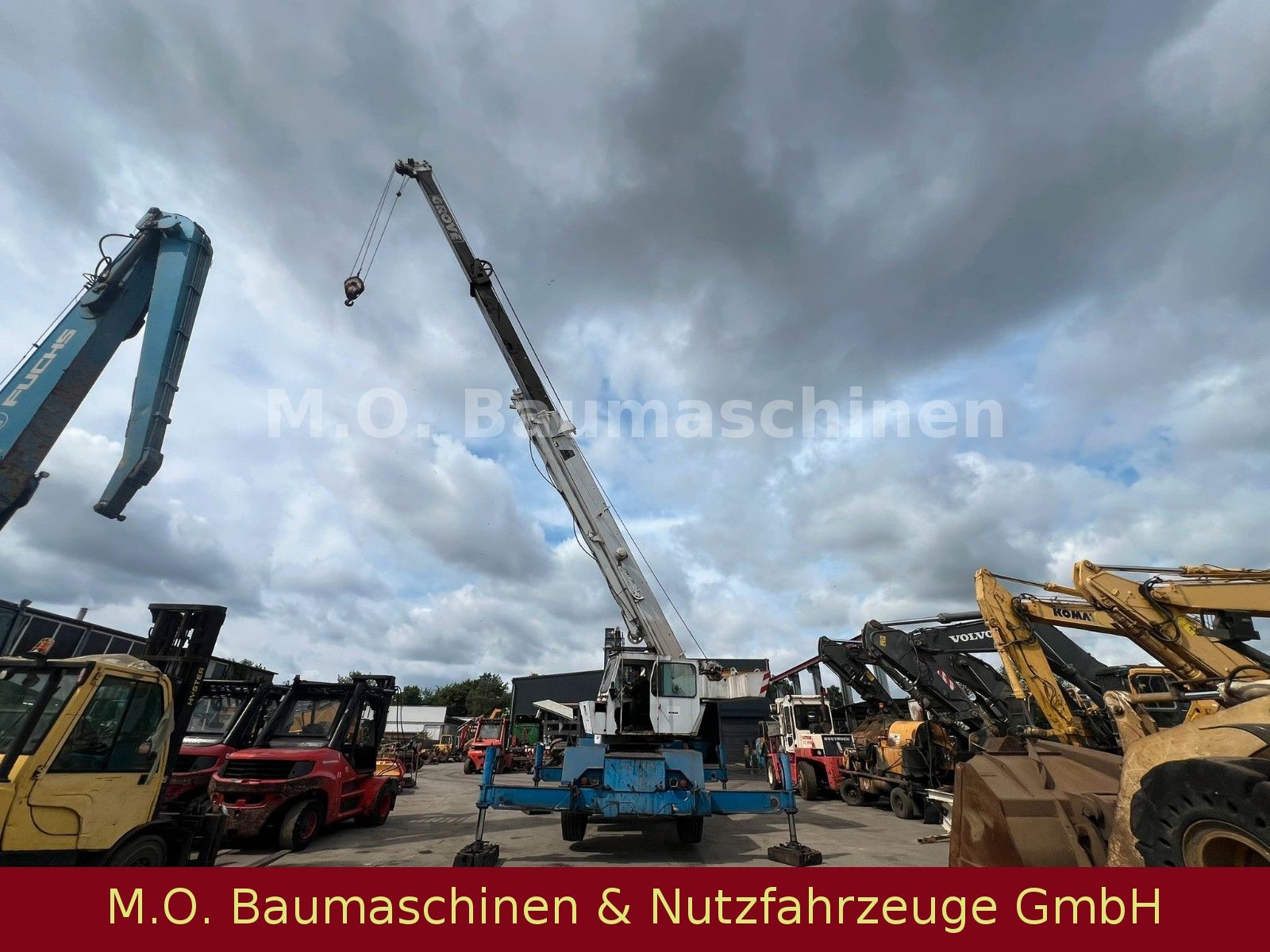 Fahrzeugabbildung Grove Kran / 30T / Waage /