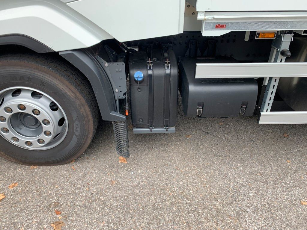 Fahrzeugabbildung DAF FAN XG 480 Swing-Board mit LBW