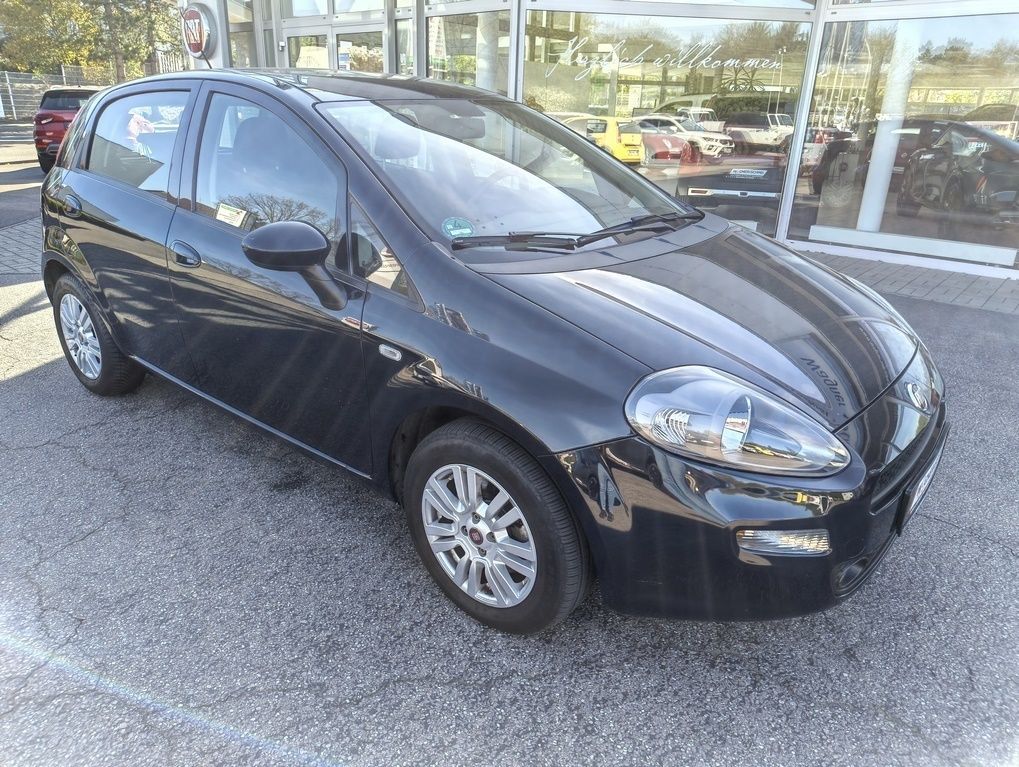 Fahrzeugabbildung Fiat Punto Lounge 1.3 16V Mjet