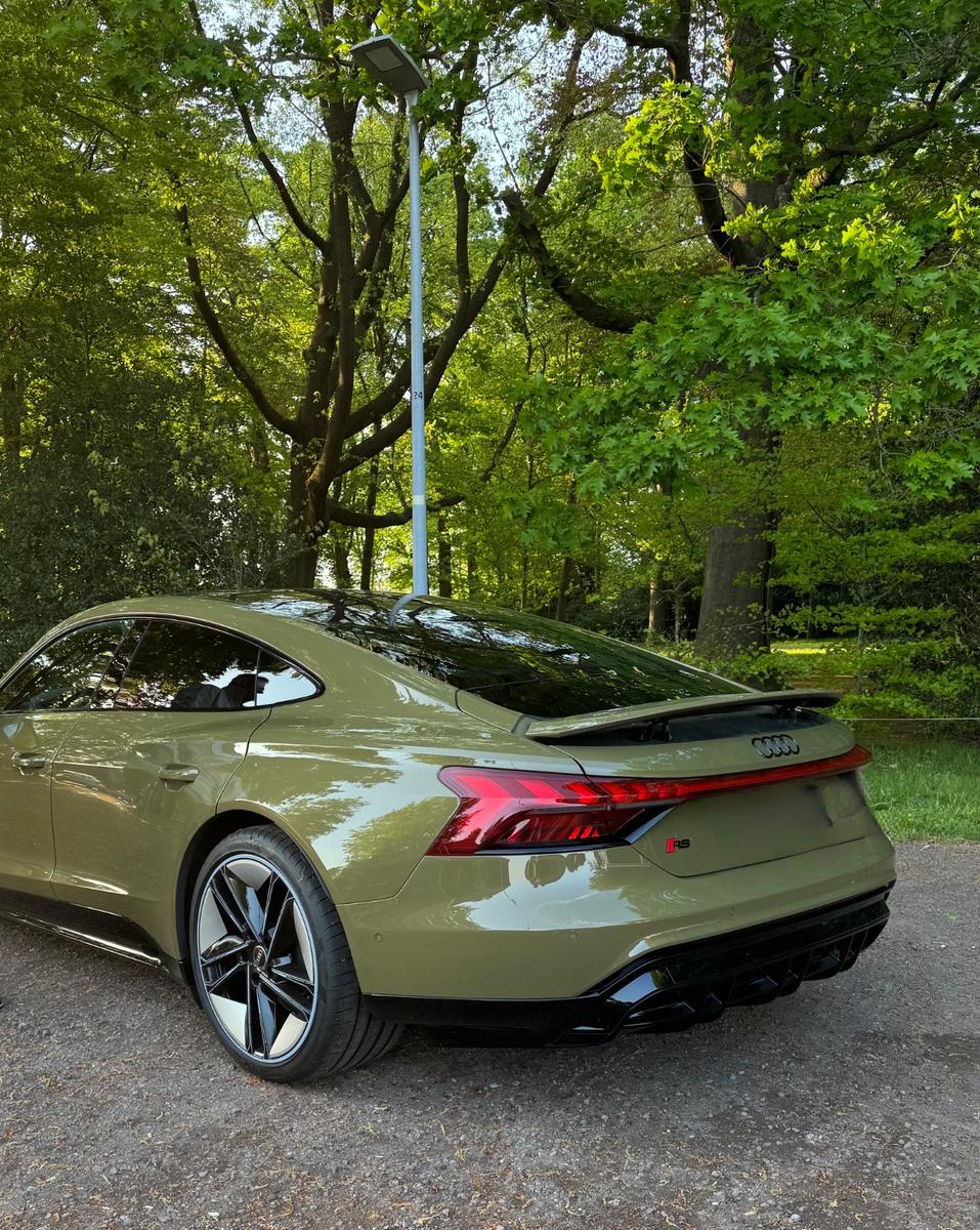 Audi e-tron GT quattro -Dynamik plus , Voll , HUD 