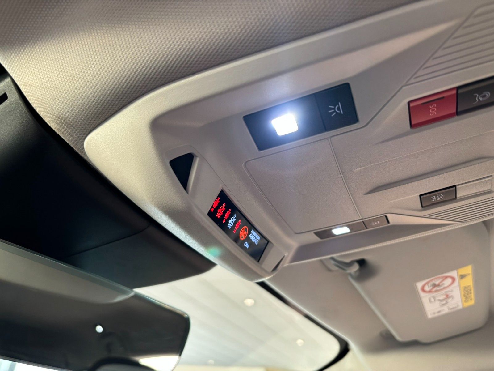 Fahrzeugabbildung Opel Astra L ST 1.5D ELEGANCE NAVI/LED/KAMERA/SHZ/AHK