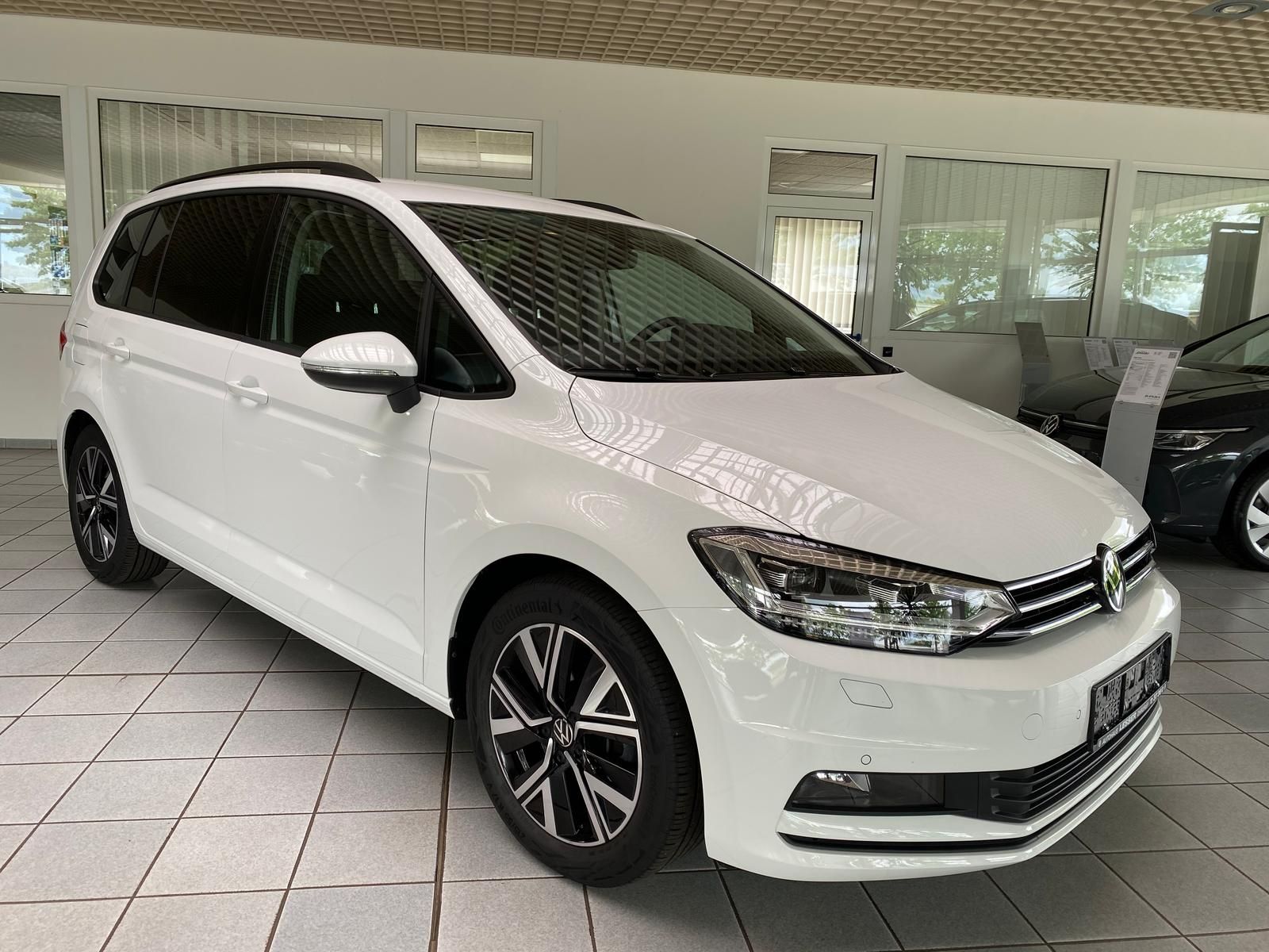 Volkswagen Touran 1.5 TSI *IQ-Ligth*NAVI*RFK*AHK*7-SITZ*ACC imagem 3