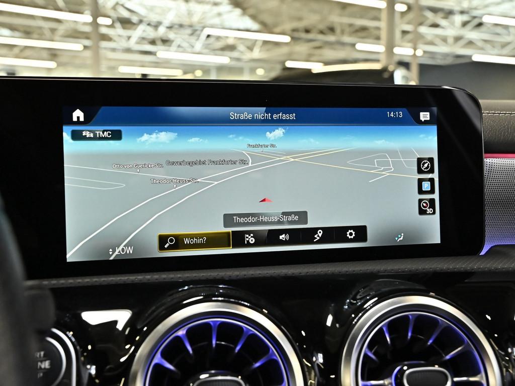 Mercedes-Benz A 250 e Lim AMG Line NIGHT PANO LED NAVI KAMERA