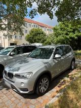BMW Bmw x3 F25 xdrive 28i - BMW iX3 von privat