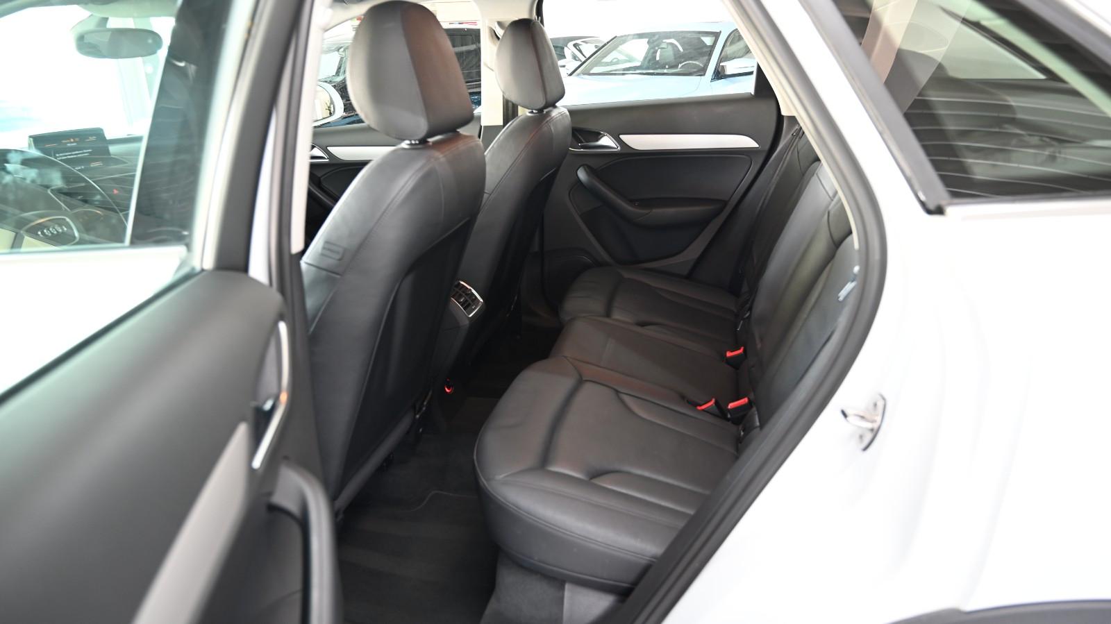Audi Q3 2.0 TFSI quattro *1.HAND*LEDER*TOP